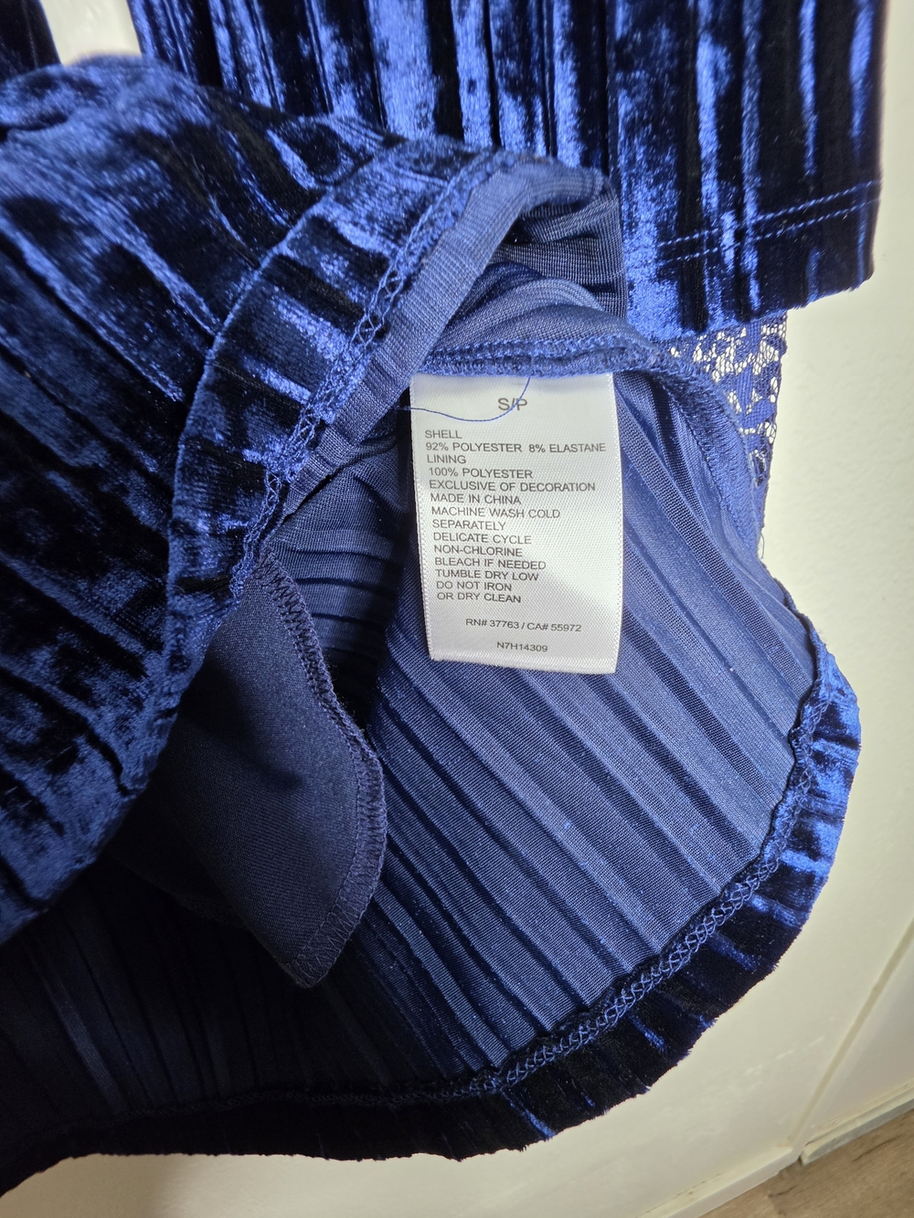 Laundry by Shelli Segal Royal Blue Crushed Velvet Lace Trim Dress Small - Picture 3 of 13